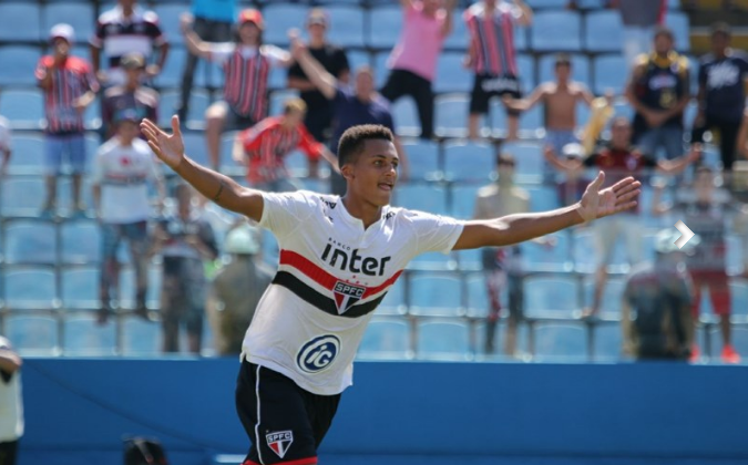 São Paulo venceu o Inter nos pênaltis e está na final da Copinha/Créditos: IGOR AMORIM_SAOPAULOFC.NET São Paulo venceu o Inter nos pênaltis e está na final da Copinha